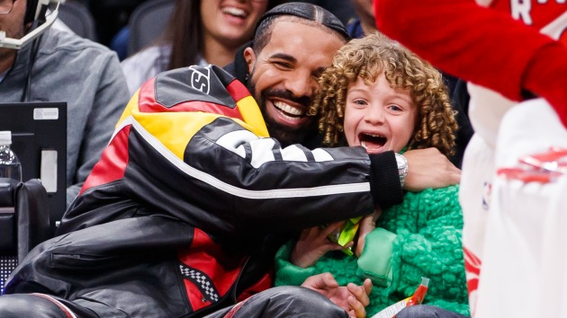 drake-reveals-‘for-all-the-dogs’-album-cover-drawn-by-son-adonis
