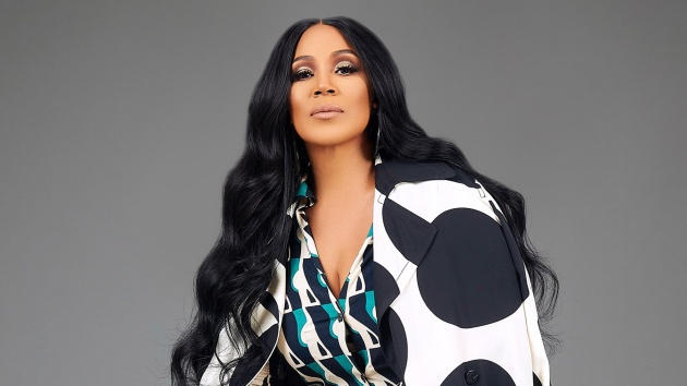 erica-campbell-pours-her-most-vulnerable-self-into-new-album,-‘i-love-you’