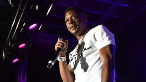 boosie-raises-hand-to-help-advocate-against-gun-violence:-“vp-i-know-i-can-make-a-change”
